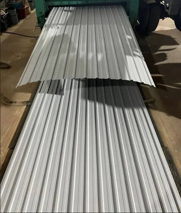 Tôn Pomaxx cho các công trình công cộng, nhà xưởng